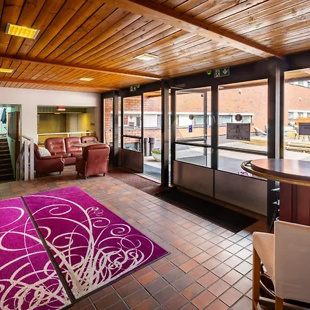 Hotel Leikari 3*