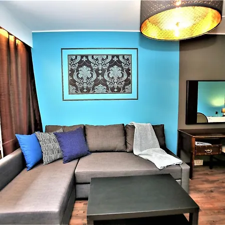 莱卡里酒店 酒店 3*